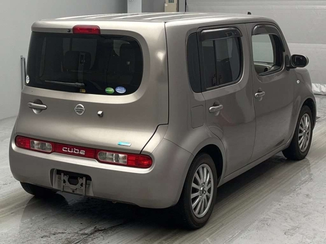 NISSAN CUBE 2013