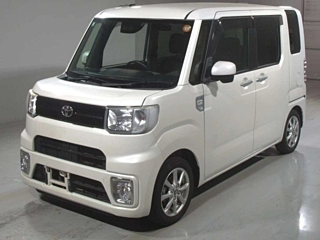 TOYOTA PIXIS MEGA