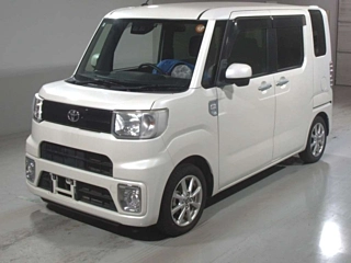 TOYOTA PIXIS MEGA
