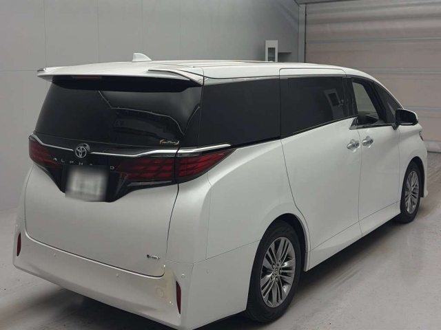 TOYOTA ALPHARD 2024
