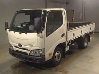 TOYOTA DYNA