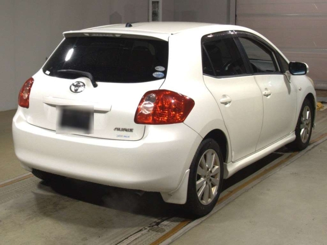 TOYOTA AURIS 2008