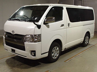 TOYOTA HIACE VAN