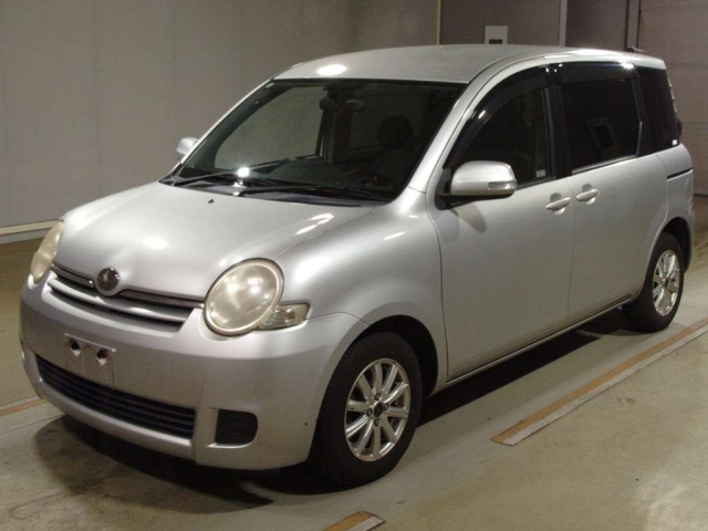 TOYOTA SIENTA 2008