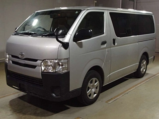 TOYOTA REGIUS ACE VAN