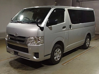 TOYOTA REGIUS ACE VAN