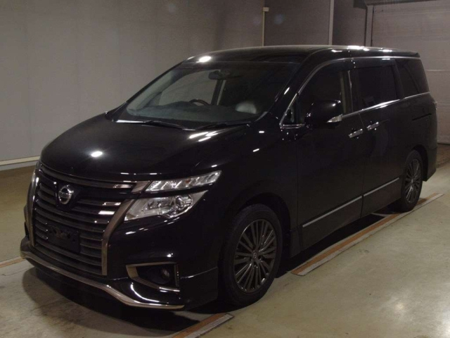 NISSAN ELGRAND 2015