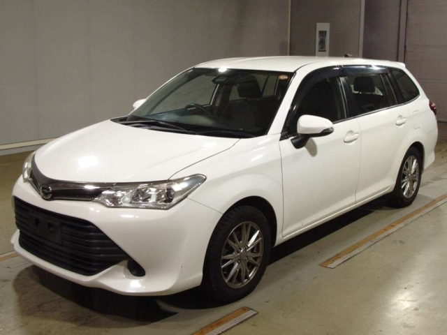 TOYOTA COROLLA FIELDER 2017