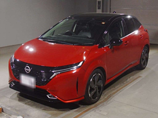 NISSAN AURA