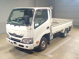 TOYOTA DYNA