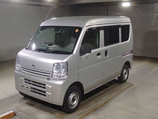 NISSAN CLIPPER VAN