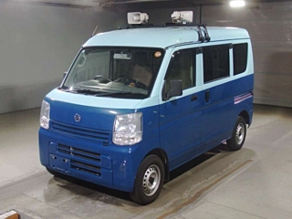 NISSAN CLIPPER VAN
