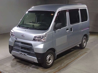 TOYOTA PIXIS VAN