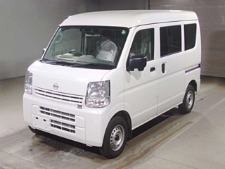 NISSAN CLIPPER VAN