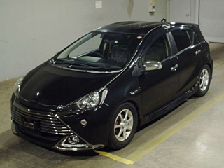 Toyota Aqua 2015