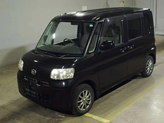 Daihatsu Tanto 2011