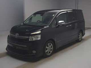 Toyota Voxy 2009