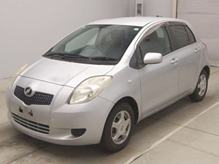 Toyota Vitz 2005