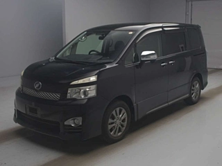 Toyota Voxy 2012