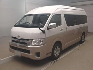 Toyota Hiace 2020
