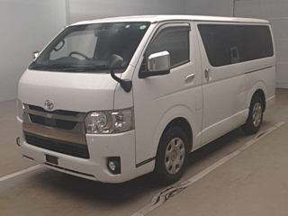Toyota Hiace 2021