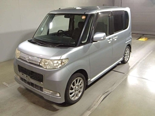 Daihatsu Tanto 2009