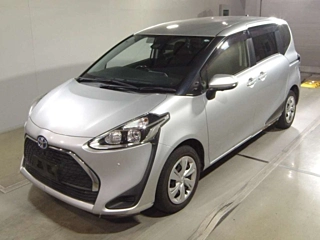 Toyota Sienta 2021