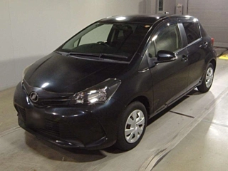 Toyota Vitz 2015