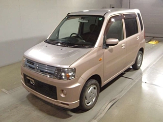 Mitsubishi Toppo 2012