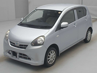 Daihatsu Mira 2012