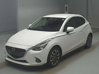 Mazda Demio 2015