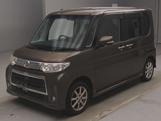 Daihatsu Tanto 2011