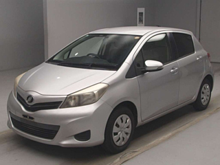 Toyota Vitz 2013
