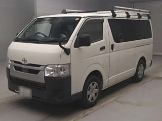 Toyota Hiace 2020