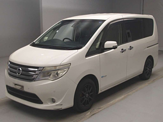 Nissan Serena 2014