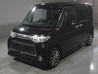 Daihatsu Tanto 2011