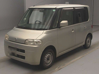 Daihatsu Tanto 2005