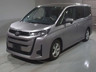 Toyota Noah 2023