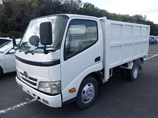 Hino Dutro 2011