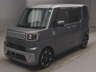Daihatsu Wake 2015