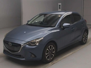 Mazda Demio 2015