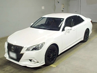 Toyota Crown 2013