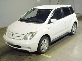 Toyota Ist 2005