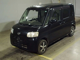 Daihatsu Tanto 2010