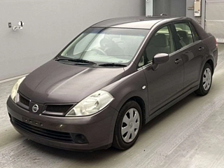 Nissan Tiida 2007