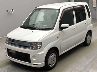 Mitsubishi Toppo 2011