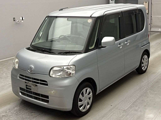 Daihatsu Tanto 2013