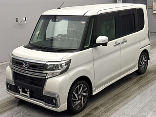 Daihatsu Tanto 2018