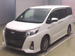 Toyota Noah 2017