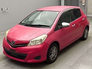 Toyota Vitz 2011
